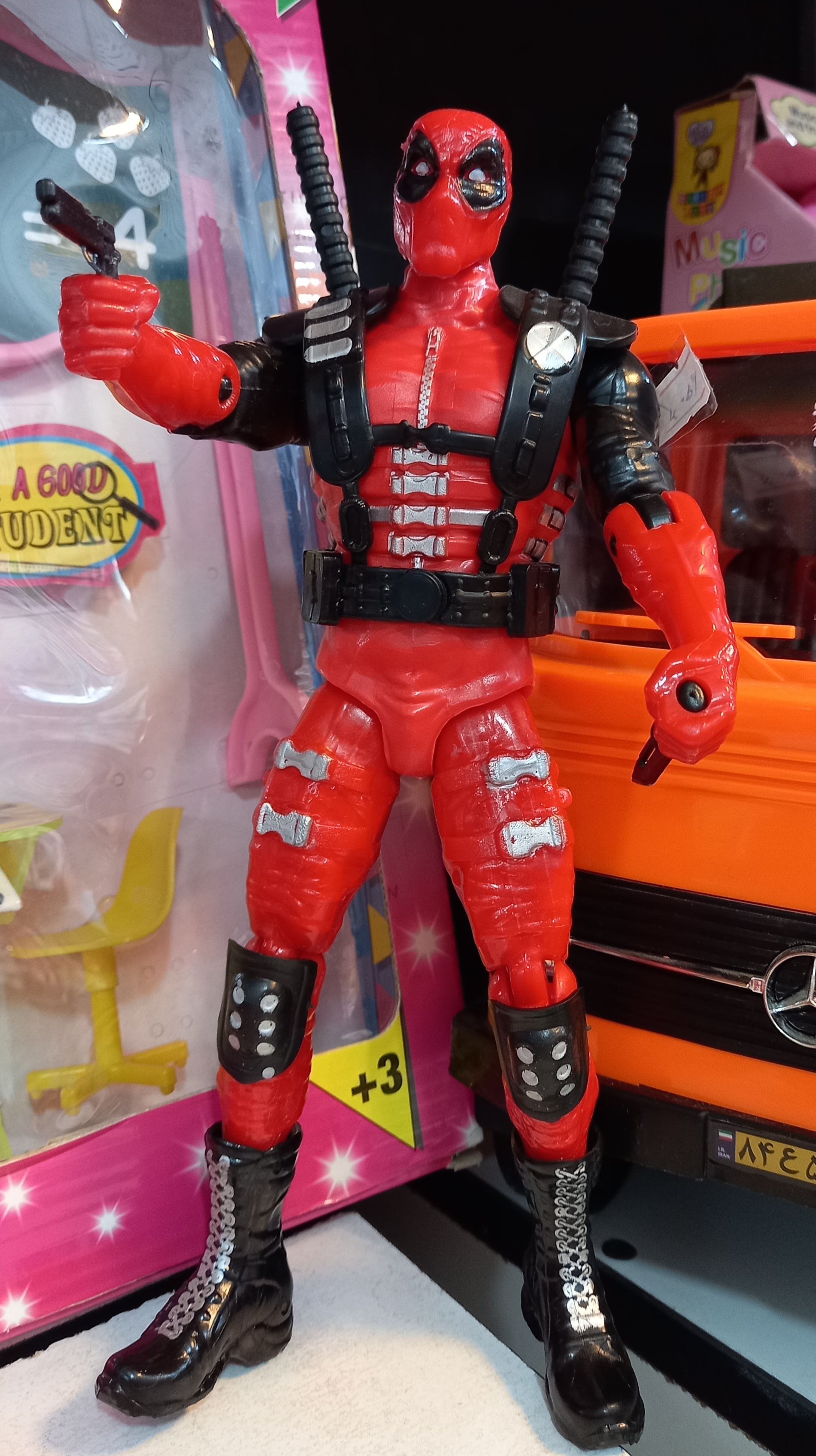 اکشن فیگور ددپول ۲۵ سانتی