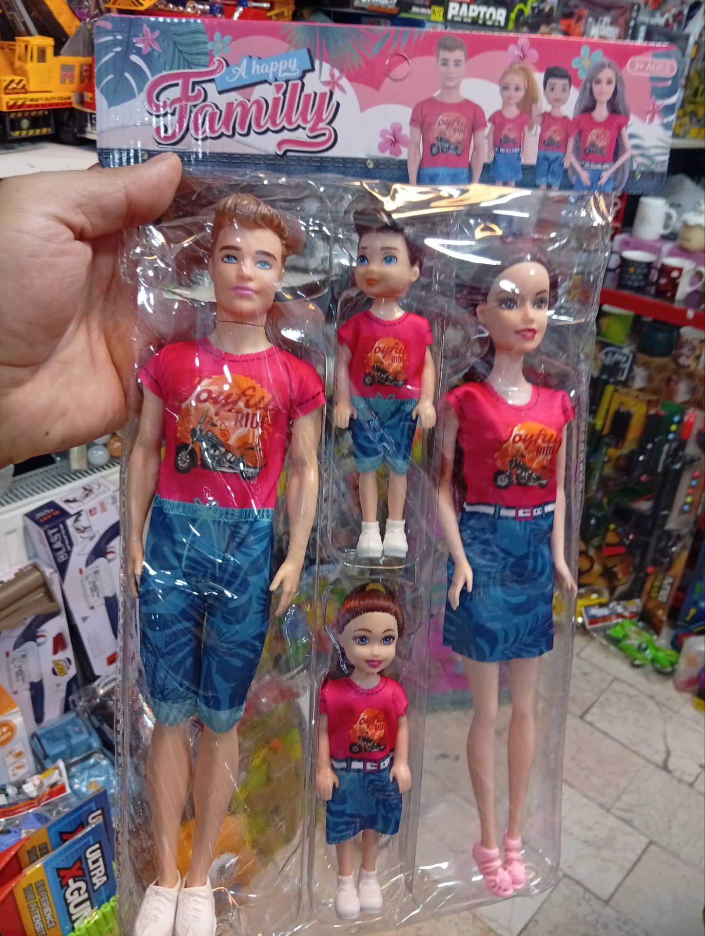 عروسک باربی خانواده به همراه دختر و پسر