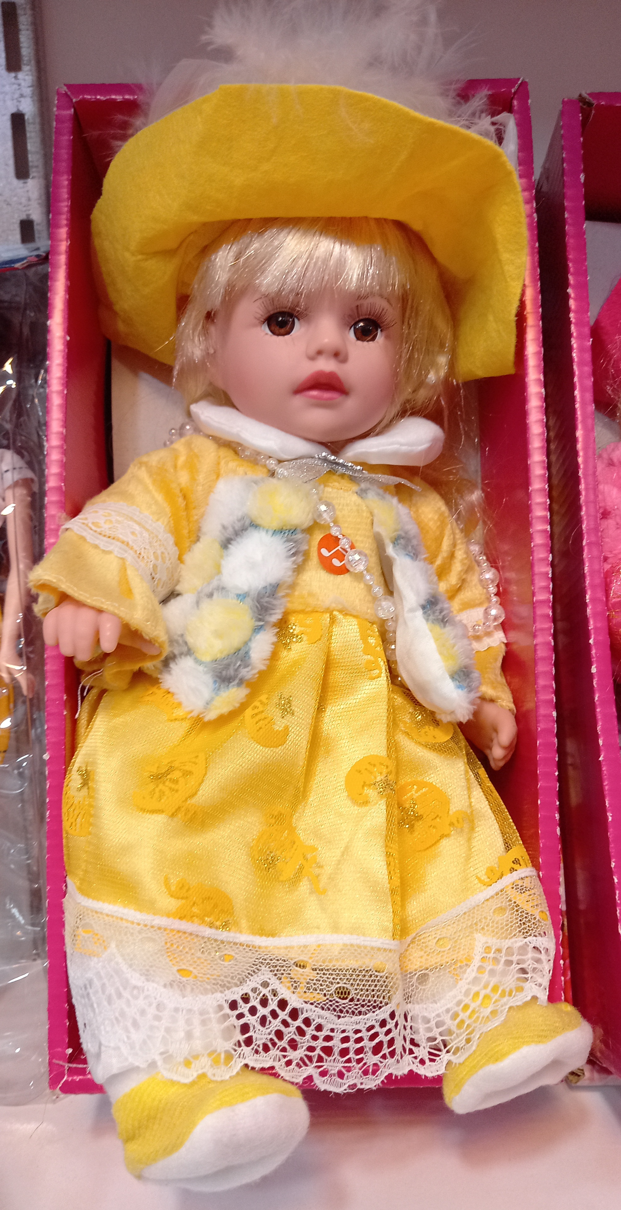 عروسک طرح سرامیکی آواز خوان ۱۲ اینچ