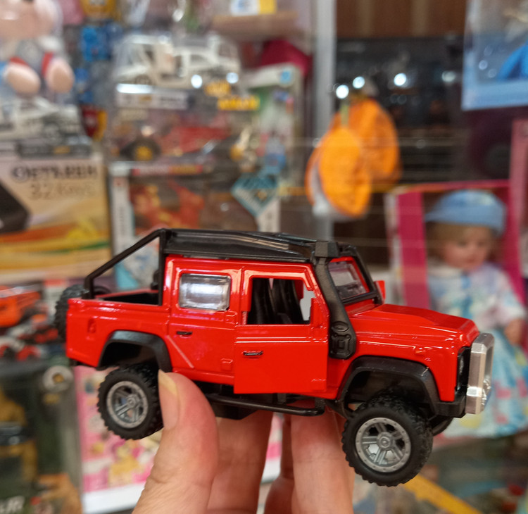 ماکت ماشین فلزی لندرور Land rover موزیکال و چراغدار وارداتی