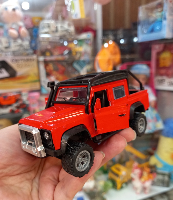 ماکت ماشین فلزی لندرور Land rover موزیکال و چراغدار وارداتی
