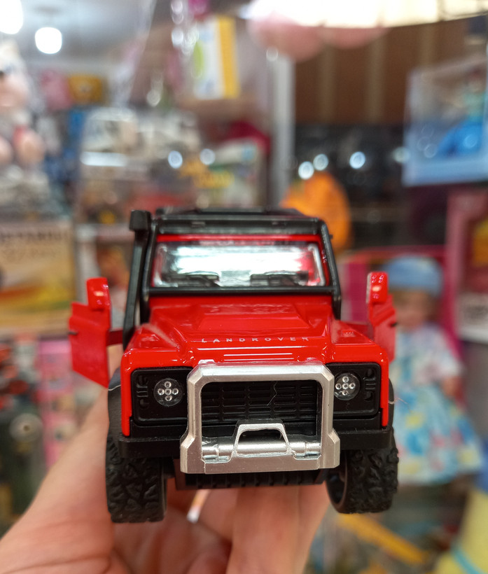 ماکت ماشین فلزی لندرور Land rover موزیکال و چراغدار وارداتی